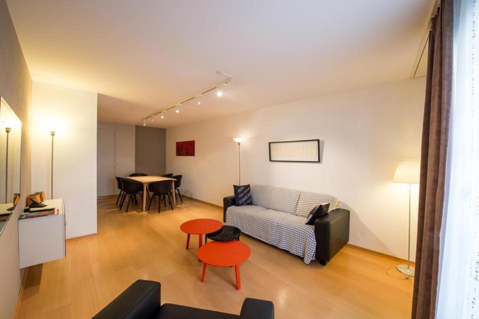 Les Negociants Hotel Vevey Buitenkant foto