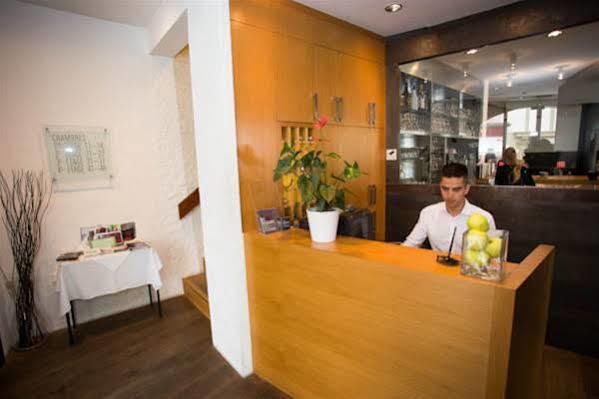 Les Negociants Hotel Vevey Buitenkant foto